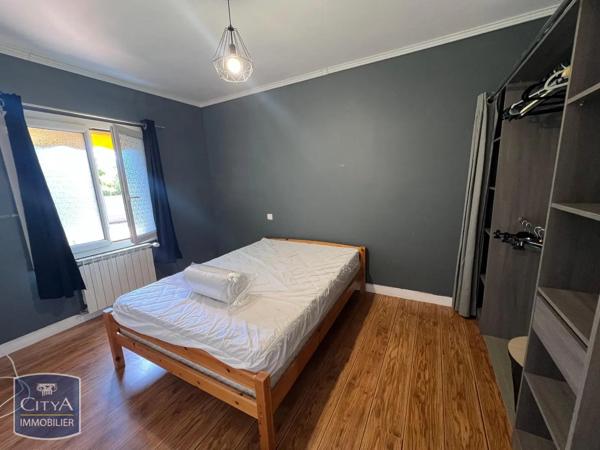 Maison à louer 4 pièces 119.42m² Angoulême (16000)