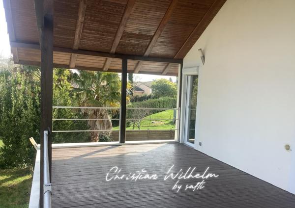 Daux centre du village maison de 215 m2