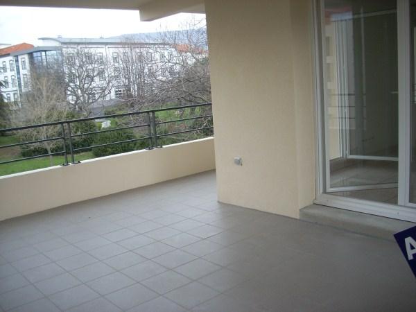 Appartement à louer 4 pièces 74.75m² Clermont-Ferrand (63000)