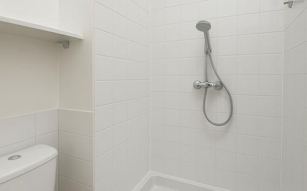 Appartement à vendre    1 pièce • 26 m2 Paris 20