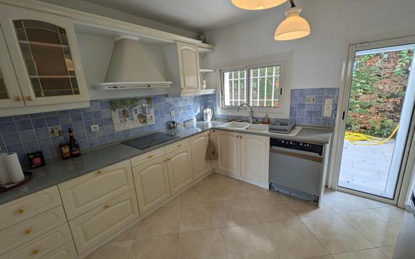 Maison à vendre    4 pièces • 85 m2 Six-Fours-les-Plages