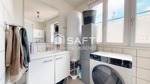 Immeuble 150 m2 avec local commercial