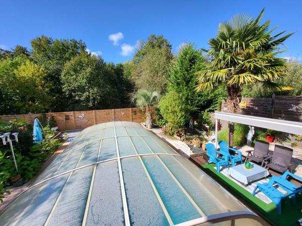 Maison à vendre 442 260 € La Roche-sur-Yon 5 p 154 m² DPE C