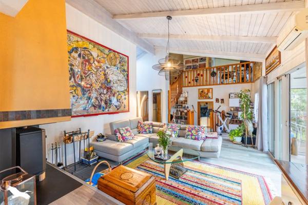 Maison à vendre 442 260 € La Roche-sur-Yon 5 p 154 m² DPE C