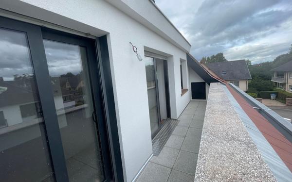 Appartement à vendre    5 pièces • 119,30 m2 Holtzheim