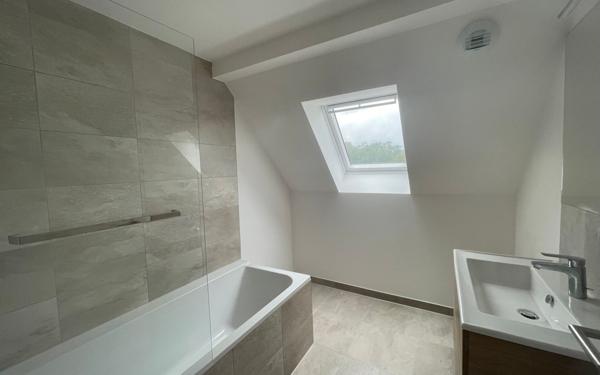 Appartement à vendre    5 pièces • 119,30 m2 Holtzheim