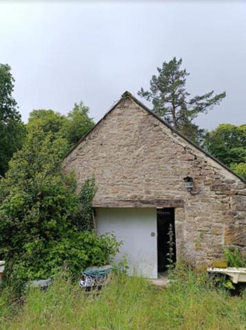 29690 Berrien longère 3 chambres terrain de 1600 m² Garage