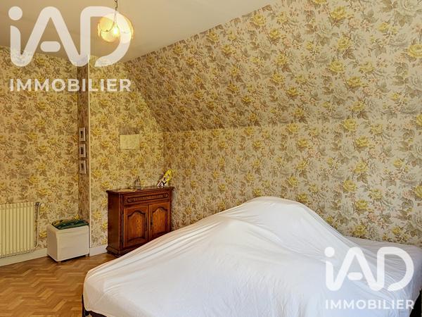 Maison à vendre 6 pièces 123 m² Château-Renard