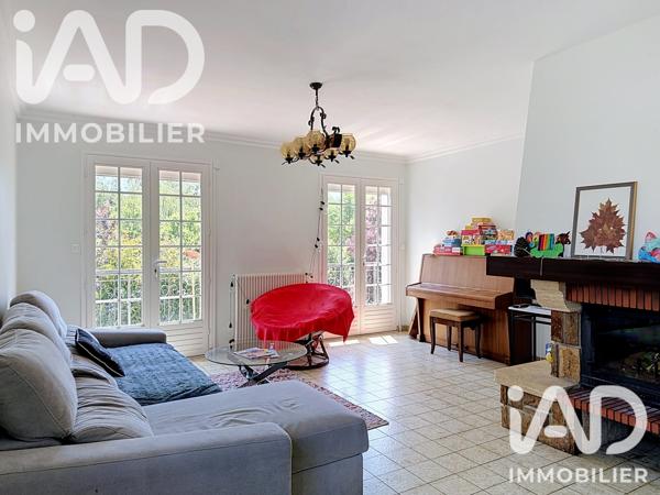 Maison à vendre 6 pièces 123 m² Château-Renard
