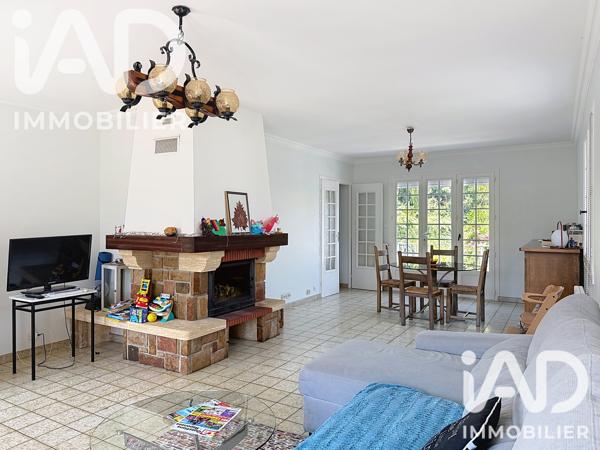 Maison à vendre 6 pièces 123 m² Château-Renard