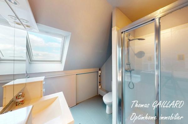 Maison contemporaine Le Neubourg - 7 pièces - 188 m2 hab -1302 m2 de terrain