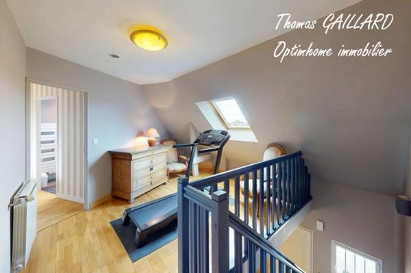 Maison contemporaine Le Neubourg - 7 pièces - 188 m2 hab -1302 m2 de terrain