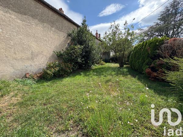 Maison à vendre 2 pièces 77,5 m² Jussy-le-Chaudrier
