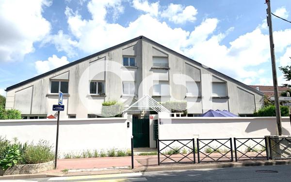 Appartement à louer    3 pièces • 69,62 m2 Saint-Maur-des-Fossés