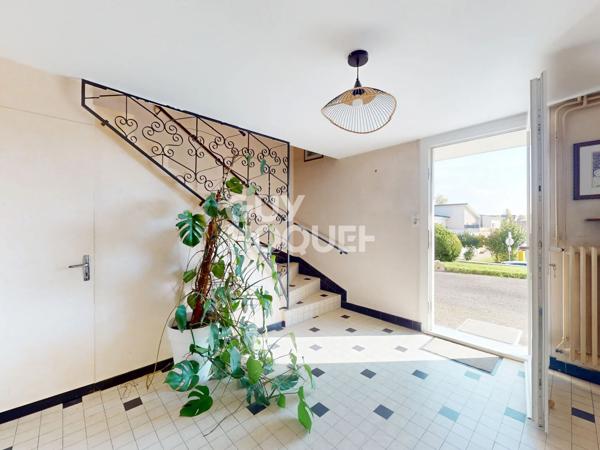 Maison Noidans Les Vesoul 6 pièce(s) 130 m2