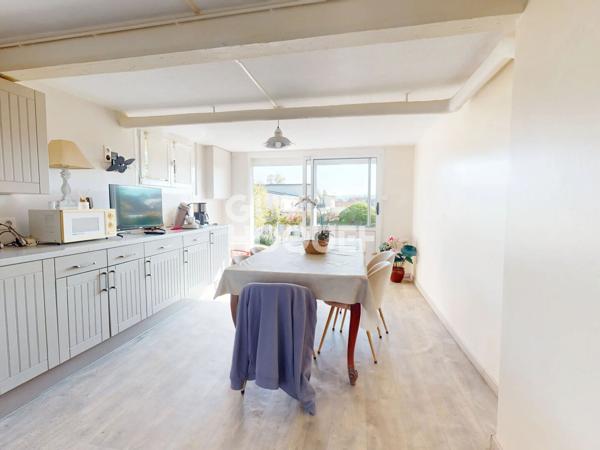 Maison Noidans Les Vesoul 6 pièce(s) 130 m2