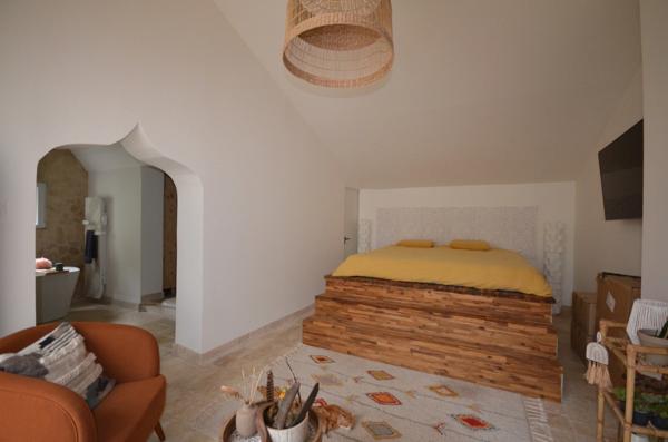 CHÂTEAU THIERRY (02) à vendre maison de 248 m² avec piscine et dépendances