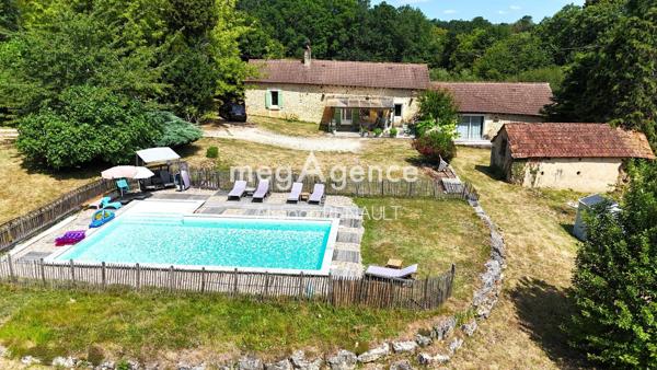 Maison à Vergt, 24380 - 6 pièces 203m²