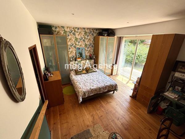 Maison à Vergt, 24380 - 6 pièces 203m²