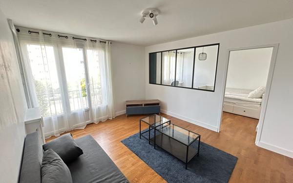 Appartement à louer    3 pièces • 54,79 m2 Châtillon
