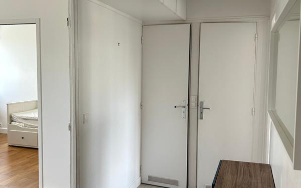 Appartement à louer    3 pièces • 54,79 m2 Châtillon