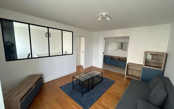 Appartement à louer    3 pièces • 54,79 m2 Châtillon