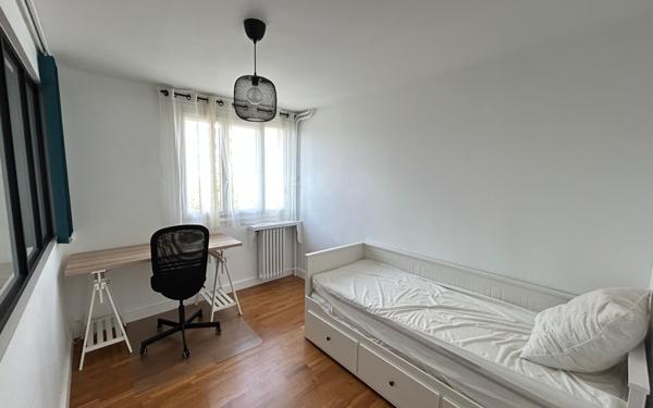 Appartement à louer    3 pièces • 54,79 m2 Châtillon