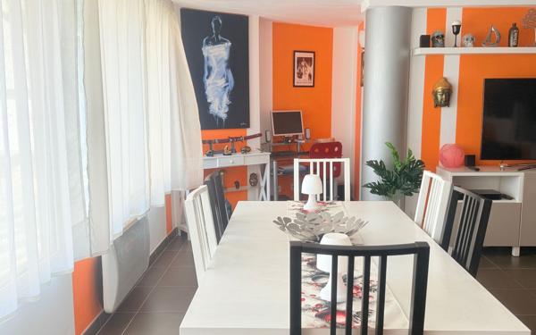 Appartement à vendre    3 pièces • 91,34 m2 Marseille 4