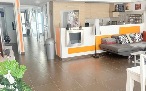 Appartement à vendre    3 pièces • 91,34 m2 Marseille 4