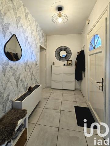 House for sale 5 rooms 93 m² Meaux