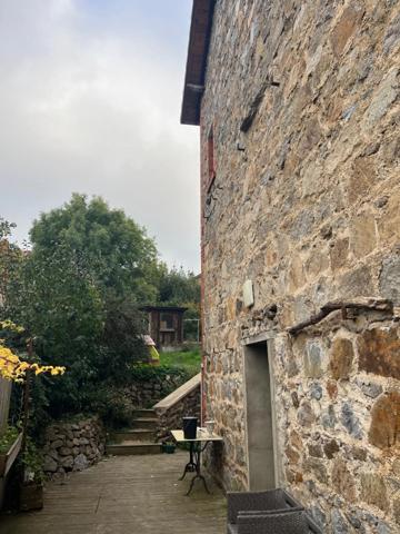 Maison de ville de 117 m², 5 chambres avec terrain à PANISSIERES