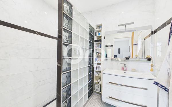 Maison à vendre    5 pièces •  Fayence