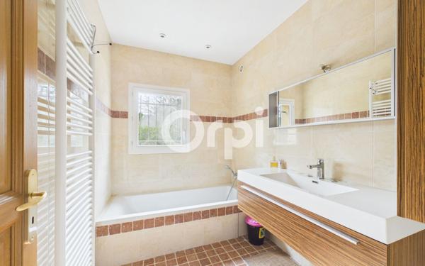 Maison à vendre    5 pièces •  Fayence