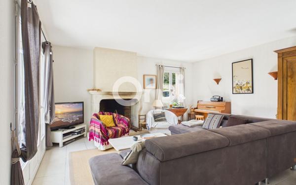 Maison à vendre    5 pièces •  Fayence