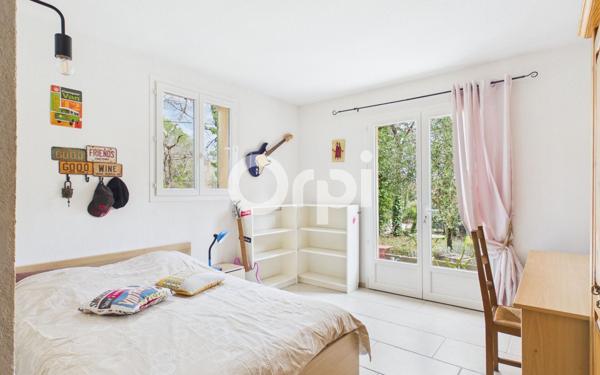 Maison à vendre    5 pièces •  Fayence