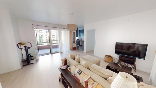 Bel Appartement T3 64,1 m² avec balcon ? BBC à Ivry-sur-Seine