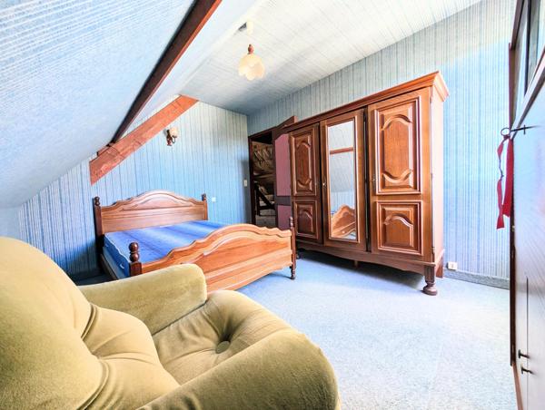 Néo-bretonne de 130 m² sur 1064 m² de jardin arboré, 4 chambres