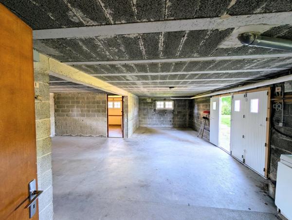 Néo-bretonne de 130 m² sur 1064 m² de jardin arboré, 4 chambres