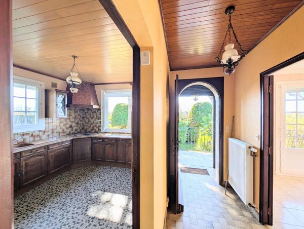 Néo-bretonne de 130 m² sur 1064 m² de jardin arboré, 4 chambres