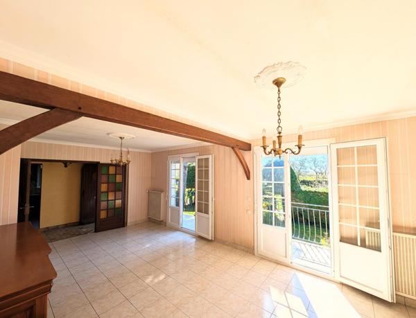 Néo-bretonne de 130 m² sur 1064 m² de jardin arboré, 4 chambres