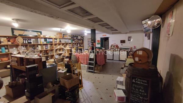 Immeuble mixte de 240 m²