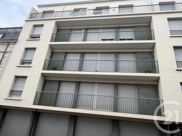 Appartement F4 à vendre  4 pièces - 95,52 m2 CHATELLERAULT - 86