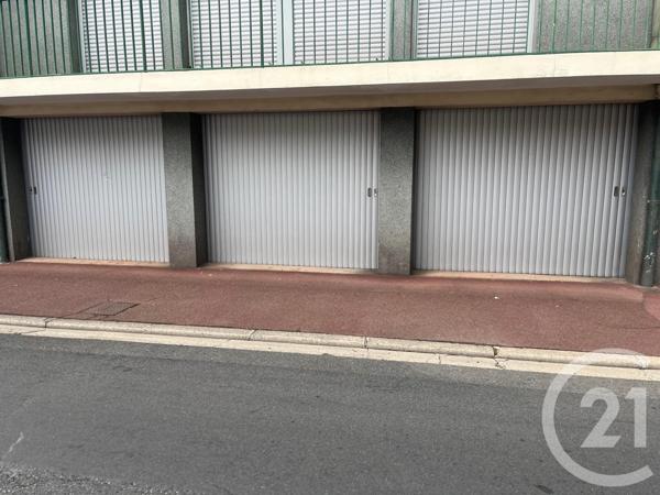 Appartement F4 à vendre  4 pièces - 95,52 m2 CHATELLERAULT - 86