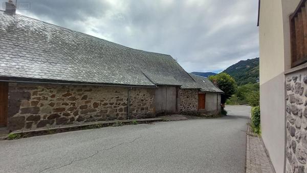 Maison à vendre à Laveissière dans le Cantal (15300), ref : FG/2452