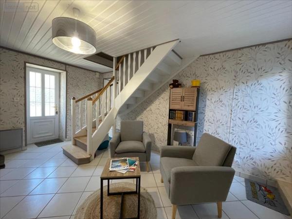 Maison rurale à vendre à Vix en Vendée (85770), ref : FA 396