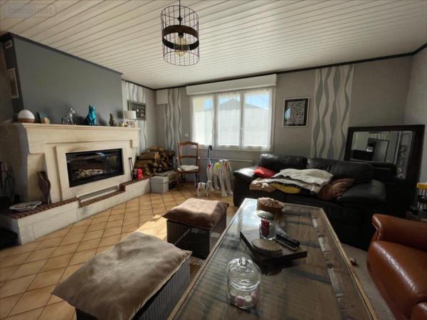 Maison rurale à vendre à Vix en Vendée (85770), ref : FA 396