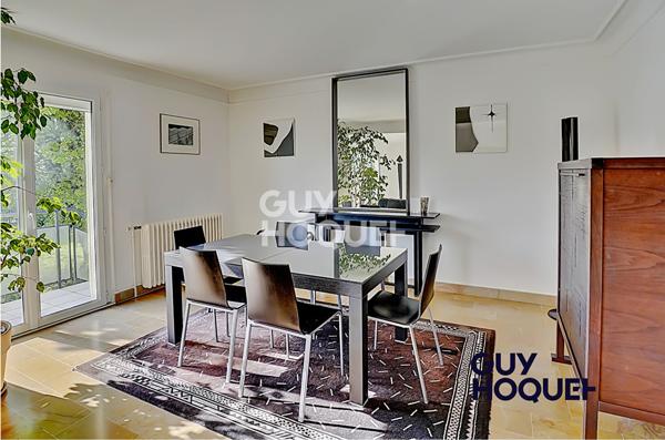 Superbe maison familiale (180 m²) de 8 pièces à Viriat, piscine