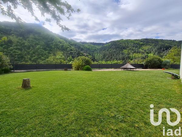 Maison à vendre 6 pièces 149 m² Les Ollières-sur-Eyrieux