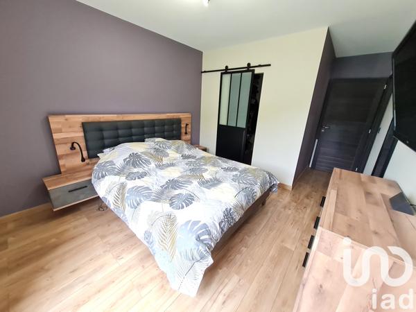 Maison à vendre 6 pièces 149 m² Les Ollières-sur-Eyrieux