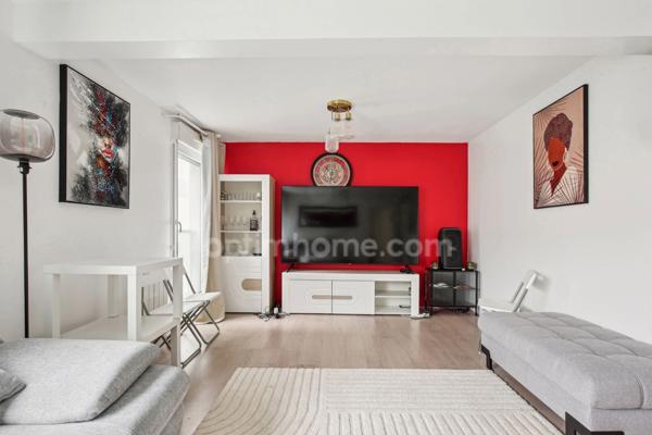 Appartement à vendre 2 pièces CERGY (95)